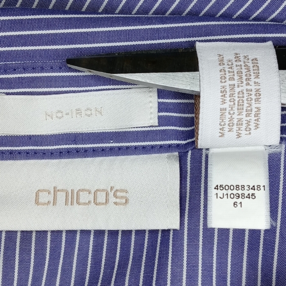 Chico's Striped V-Neck Shirt Sz 2 - Picture 10 of 11